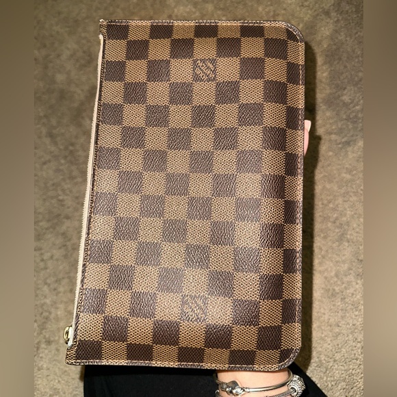 Louis Vuitton wallet - Picture 2 of 8